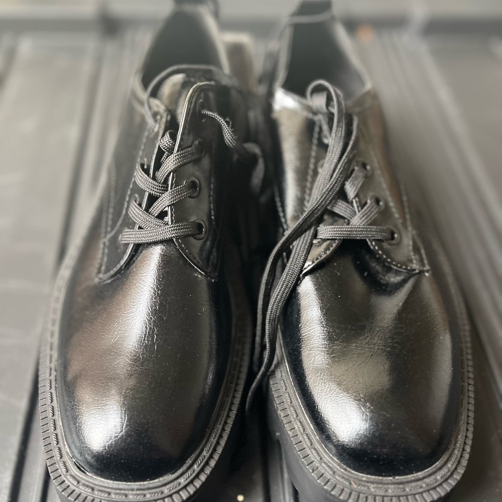 Zara Black Leather Oxfords